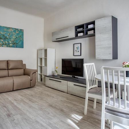 Appartamento Joivy Chic 1 Bed Flat Milano Esterno foto