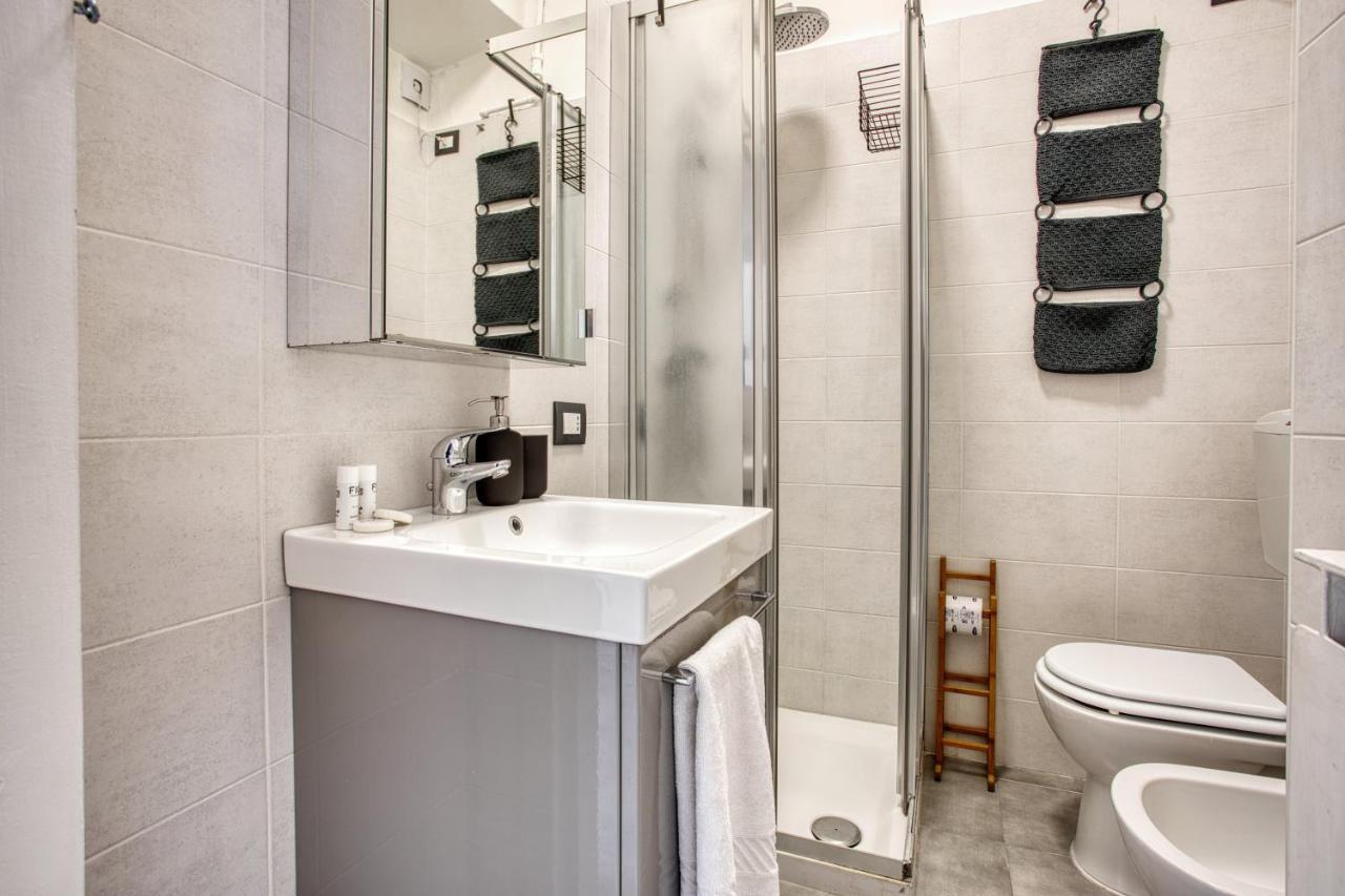 Appartamento Joivy Chic 1 Bed Flat Milano Esterno foto
