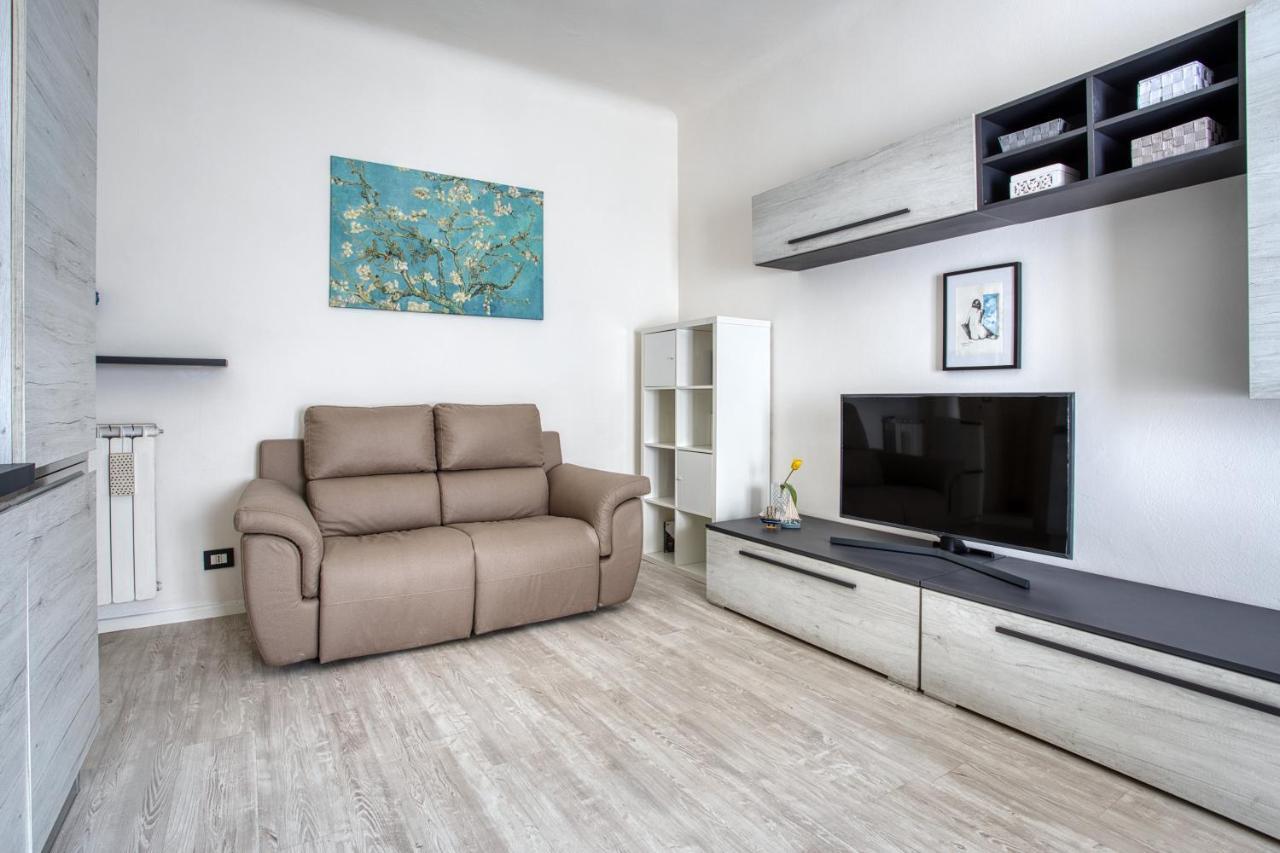 Appartamento Joivy Chic 1 Bed Flat Milano Esterno foto